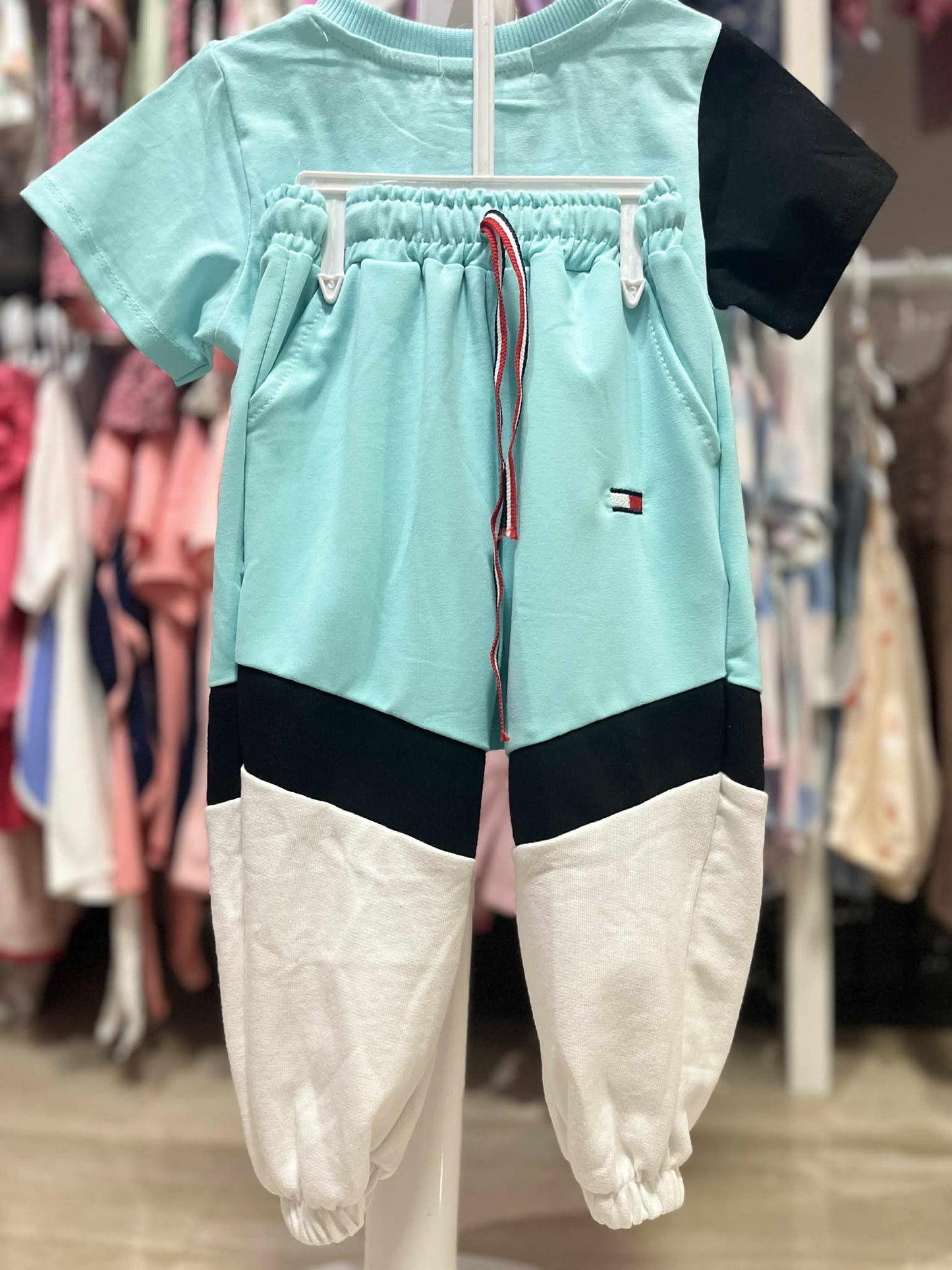 VT 524 TOMMY HILFIGER TRICOLOR TERNO PANTS