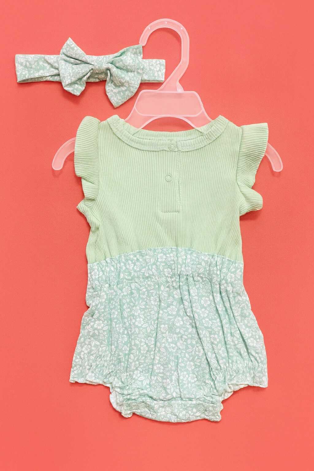 CH 593 NINE WEST ROMPER W/ TURBAN (MINT)