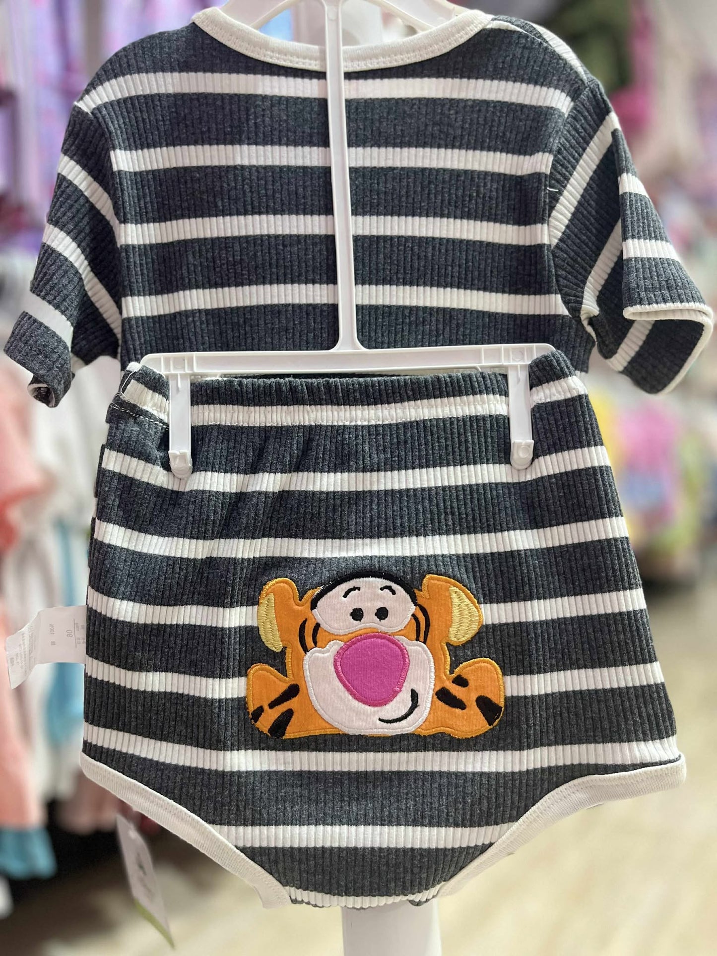 CH 629 DISNEY SHIRT W/ SHORT (TIGER BLACK)