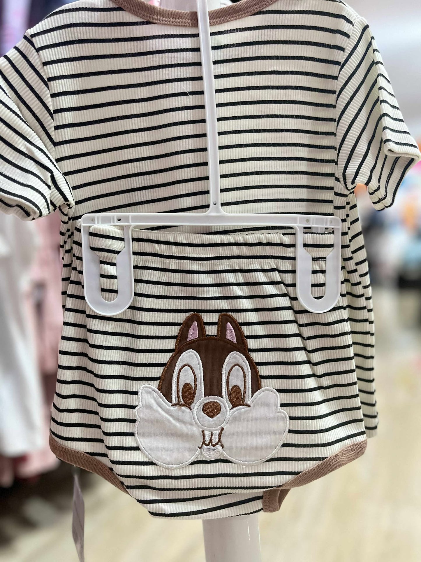 CH 629 DISNEY SHIRT W/ SHORT (BUNNY)