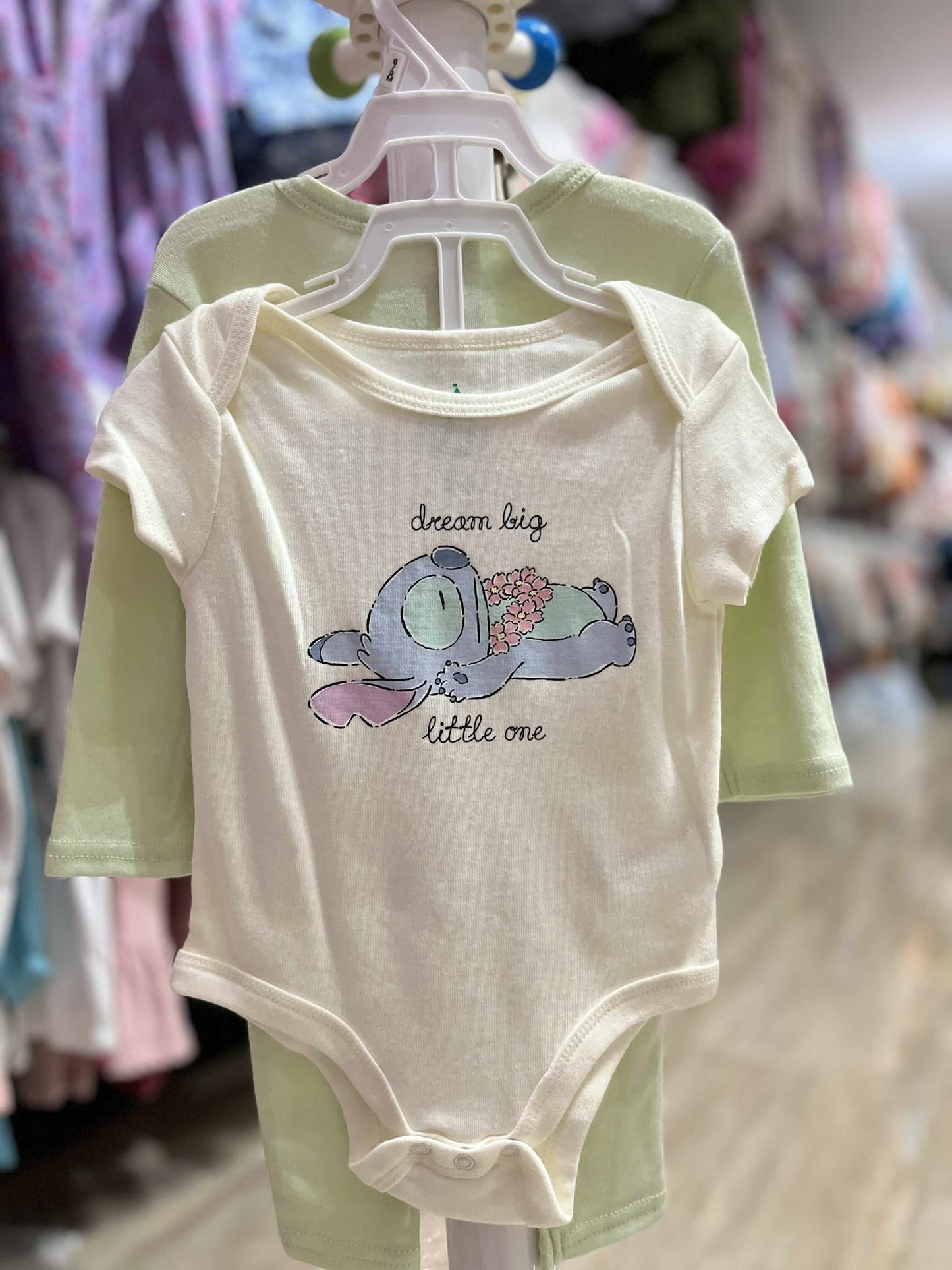 CHONH 155 DISNEY 3PC LONGSLEEVES & ONESIES PANTS SET