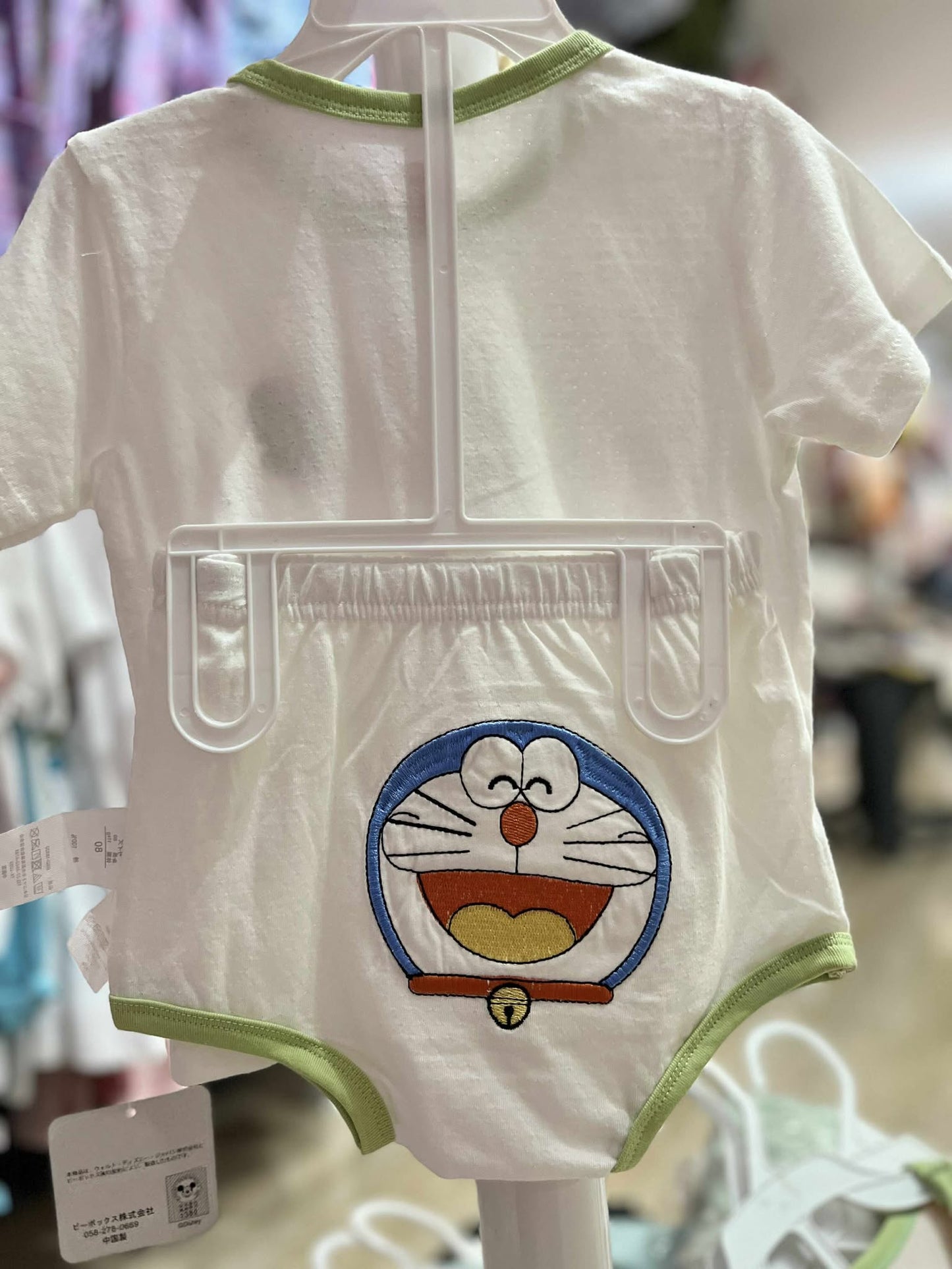 CH 629 DISNEY SHIRT W/ SHORT (WHITE DOREMON)