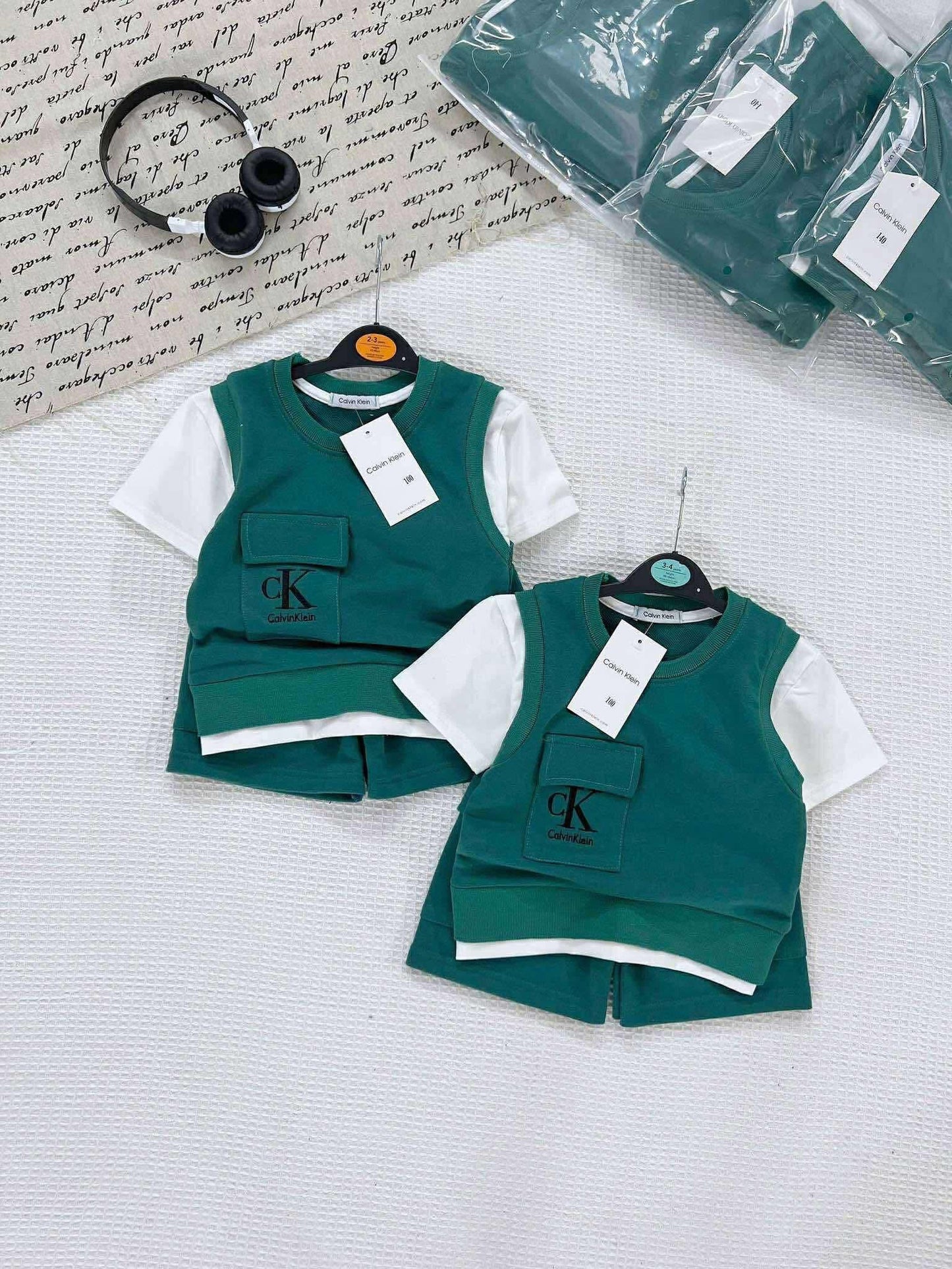 VT 565 BLUE GREEN W/WHITE SHIRT TERNO